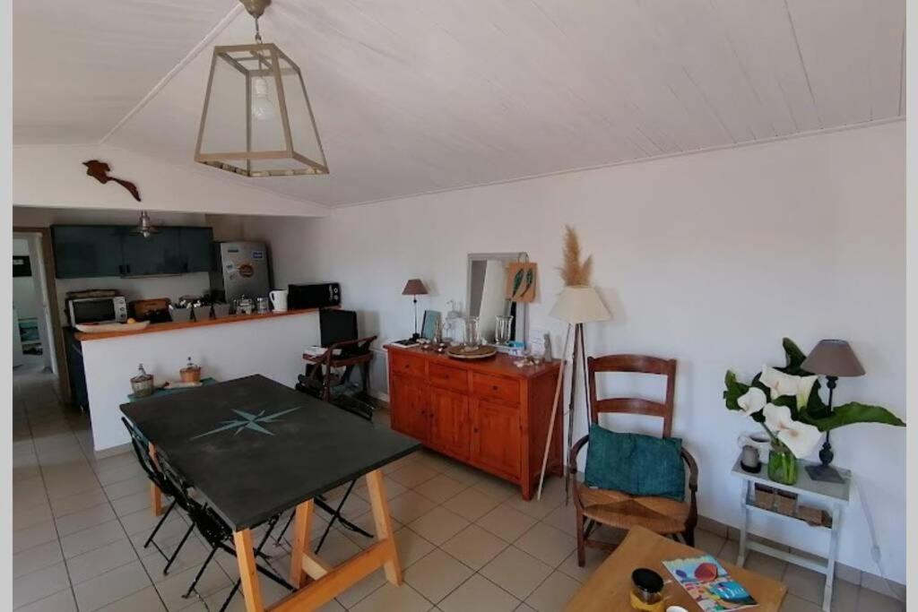Jolie Maison De Vacances Noirmoutrine Noirmoutier-en-l'Île Exterior foto